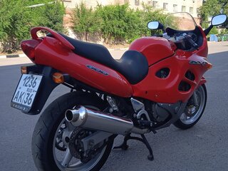 1998 Suzuki GSX 600F Katana, красный, 295000 рублей, вид 5