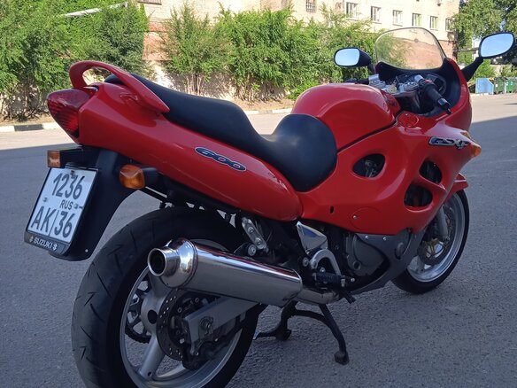 1998 Suzuki GSX 600F Katana, красный, 295000 рублей - вид 4