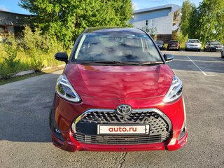 2019 Toyota Sienta II Рестайлинг, красный, 1630000 рублей, вид 1