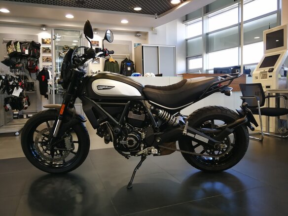 2021 Ducati Scrambler 800, чёрный, 710000 рублей - вид 3