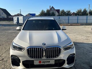 2019 BMW X5 30d IV (G05/G18), белый, 6750000 рублей, вид 2
