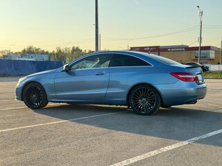 2011 Mercedes-Benz E-Класс 250 7G-Tronic IV (W212, S212, C207), синий, 1400000 рублей, вид 5