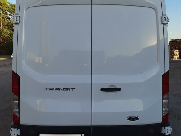 2020 Ford Transit, белый, 3500000 рублей - вид 11