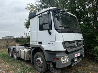 2012 Mercedes-Benz Actros, белый, 2500000 рублей, вид 1