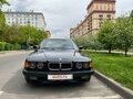 1993 BMW 7 серии 740i II (E32), серый - вид 2