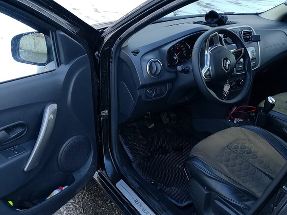 2020 Renault Logan Stepway II Рестайлинг, чёрный, 1330000 рублей - вид 7