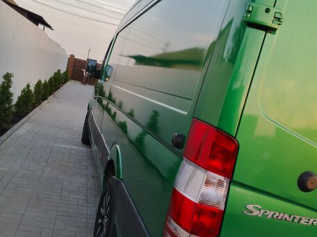 2006 Mercedes-Benz Sprinter, зелёный, 2100000 рублей, вид 2