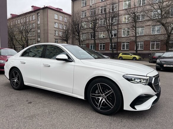 2024 Mercedes-Benz E-Класс 300 VI (W214, S214), белый, 9996000 рублей - вид 2
