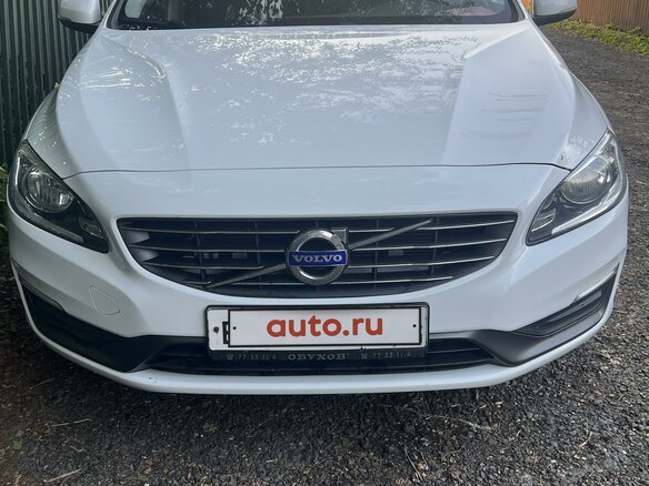 2014 Volvo S60 II Рестайлинг, белый, 1800000 рублей - вид 1