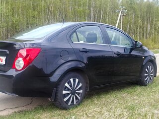 2013 Chevrolet Aveo II, чёрный, 570000 рублей, вид 5