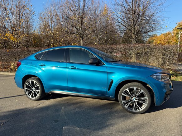 2018 BMW X6 40d II (F16), голубой, 5200000 рублей - вид 4