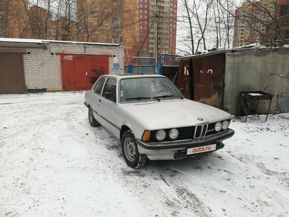1982 BMW 3 серии 323i I (E21), серебристый