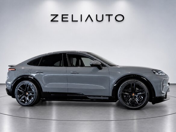 2026 Porsche Cayenne Electric Coupé IV, серый, 23000000 рублей - вид 2