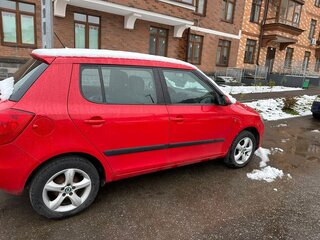 2012 Skoda Fabia II Рестайлинг, красный, 1050000 рублей, вид 5