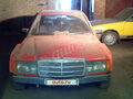 1986 Mercedes-Benz 190 (W201), красный - вид 2