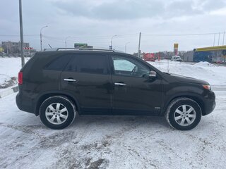 2010 Kia Sorento II, зелёный, 1650000 рублей, вид 4
