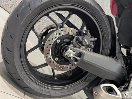 2024 Honda CBR 650R, красный, 1185000 рублей, вид 5