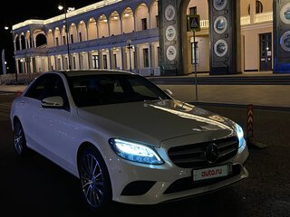 2018 Mercedes-Benz C-Класс 200 IV (W205) Рестайлинг, белый, 3300000 рублей, вид 1