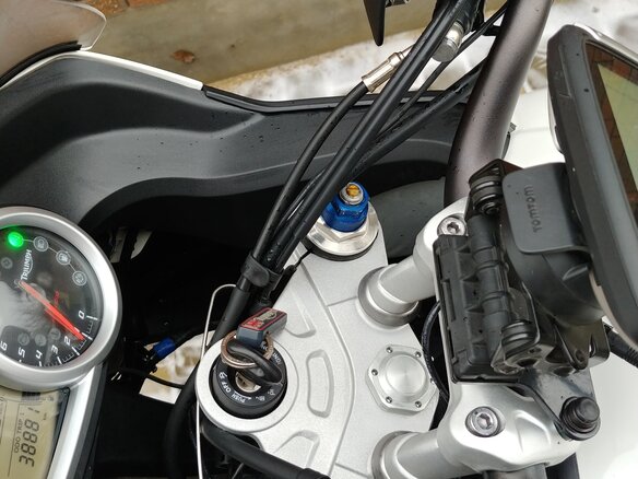 2013 Triumph Tiger 1050, белый - вид 10