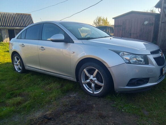 2009 Chevrolet Cruze I, серый, 520000 рублей - вид 5