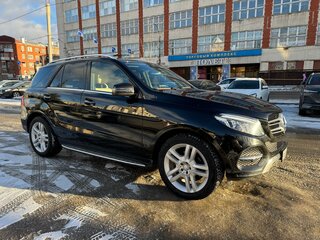 2016 Mercedes-Benz GLE 400 I (W166), чёрный, 3350000 рублей, вид 4