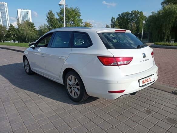 2019 SEAT Leon III Рестайлинг, белый, 1400000 рублей - вид 5
