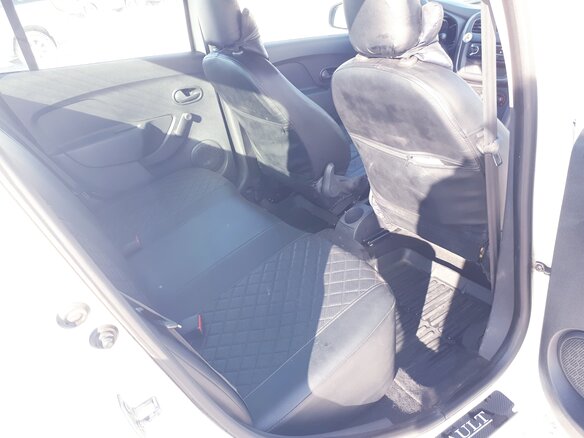 2014 Renault Logan II, белый, 730000 рублей - вид 13