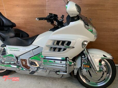 2006 Honda GL 1800 Gold Wing, белый, 900000 рублей, вид 2