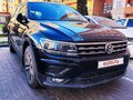 2019 Volkswagen Tiguan II, чёрный, 3200000 рублей - вид 1