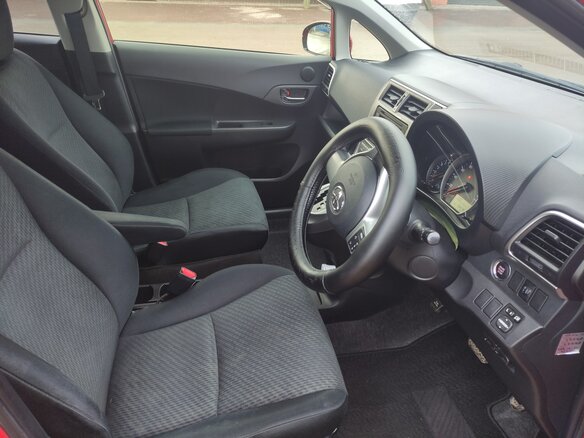 2012 Toyota Ractis II, красный, 999999 рублей - вид 31