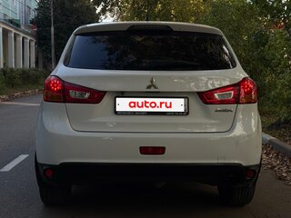 2014 Mitsubishi ASX I Рестайлинг, белый, 950000 рублей, вид 4