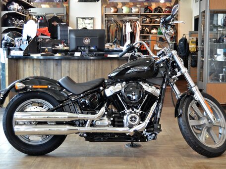 2022 Harley-Davidson Softail Standard, чёрный, 2150000 рублей, вид 2