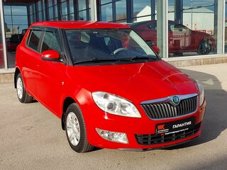 2011 Skoda Fabia II Рестайлинг, красный, 599000 рублей, вид 4