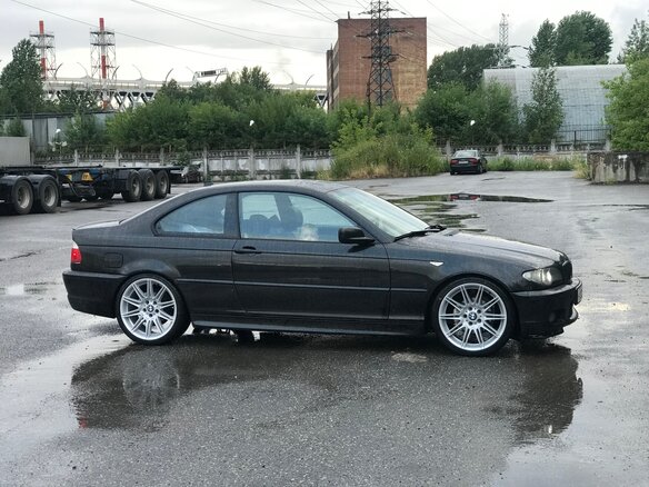 2004 BMW 3 серии 320i IV (E46) Рестайлинг, чёрный, 1100000 рублей - вид 1