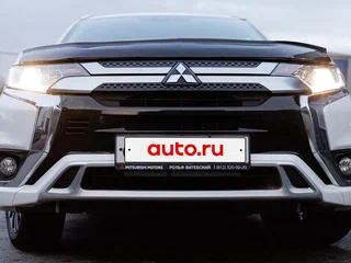 2022 Mitsubishi Outlander III Рестайлинг 3, белый, 2450000 рублей, вид 1