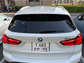 2017 BMW X1 18i sDrive II (F48), белый, 1990000 рублей, вид 4