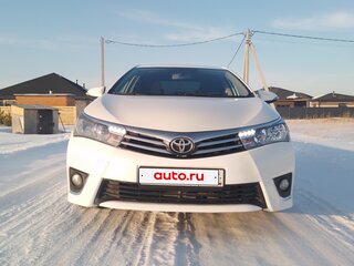 2013 Toyota Corolla XI (E160, E170, E180), белый, 1370000 рублей, вид 3