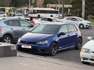 2014 Volkswagen Golf R VII, синий, 1900000 рублей, вид 2