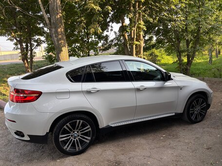 2013 BMW X6 30d I (E71) Рестайлинг, белый, 2500000 рублей, вид 4