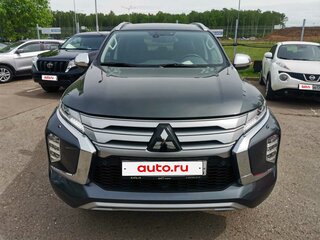 2022 Mitsubishi Pajero Sport III Рестайлинг, серый, 5000000 рублей, вид 1