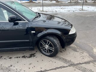 2001 Volkswagen Passat B5 Рестайлинг, чёрный, 515000 рублей, вид 3