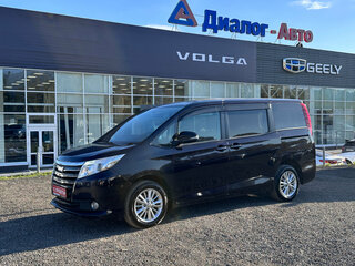 2015 Toyota Noah III (R80), фиолетовый, 1900000 рублей, вид 1