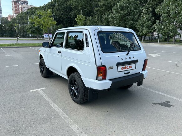 2023 Lada (ВАЗ) Niva Legend Euro-2 I, белый, 840000 рублей - вид 4