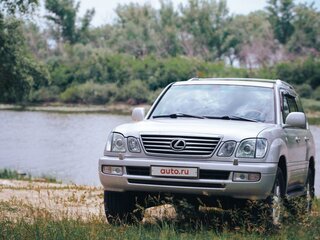 2006 Lexus LX 470 II Рестайлинг, серебристый, 1670000 рублей, вид 2