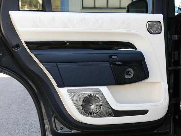 2026 Zeekr 9X 70 kWh, белый, 13400000 рублей - вид 24