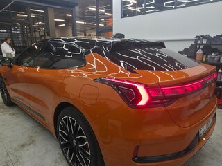 2023 Zeekr 001 100 kWh I, оранжевый, 4700000 рублей, вид 2