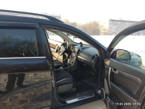 2012 Chevrolet Captiva I Рестайлинг, чёрный, 1500000 рублей - вид 4