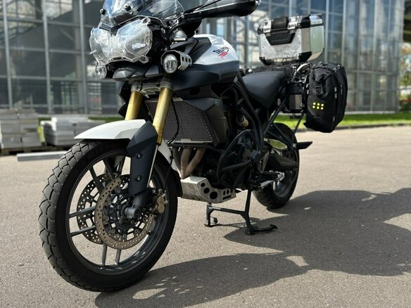 2014 Triumph Tiger 800, белый, 500000 рублей