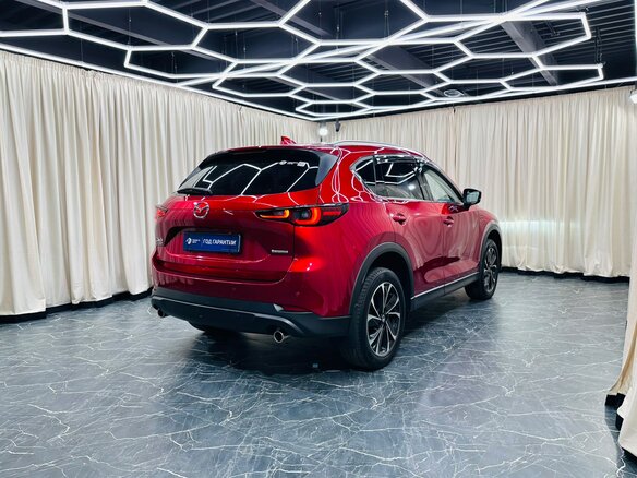 2022 Mazda CX-5 II Рестайлинг, красный, 3699900 рублей - вид 6