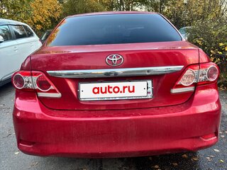 2011 Toyota Corolla X (E140, E150) Рестайлинг, пурпурный, 1099000 рублей, вид 4